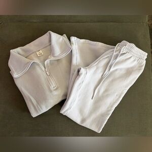 VS PINK Medium Sweatsuit Set Small Flare Sweatpants Half Zip Pullover Fleece